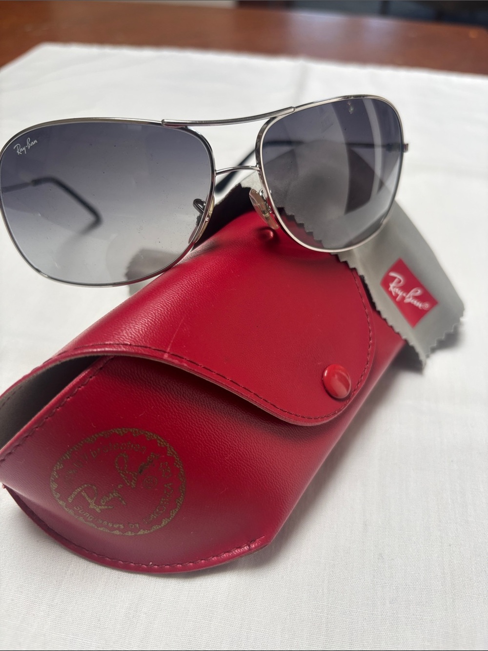 Ray-Ban Aviator Sunglasses